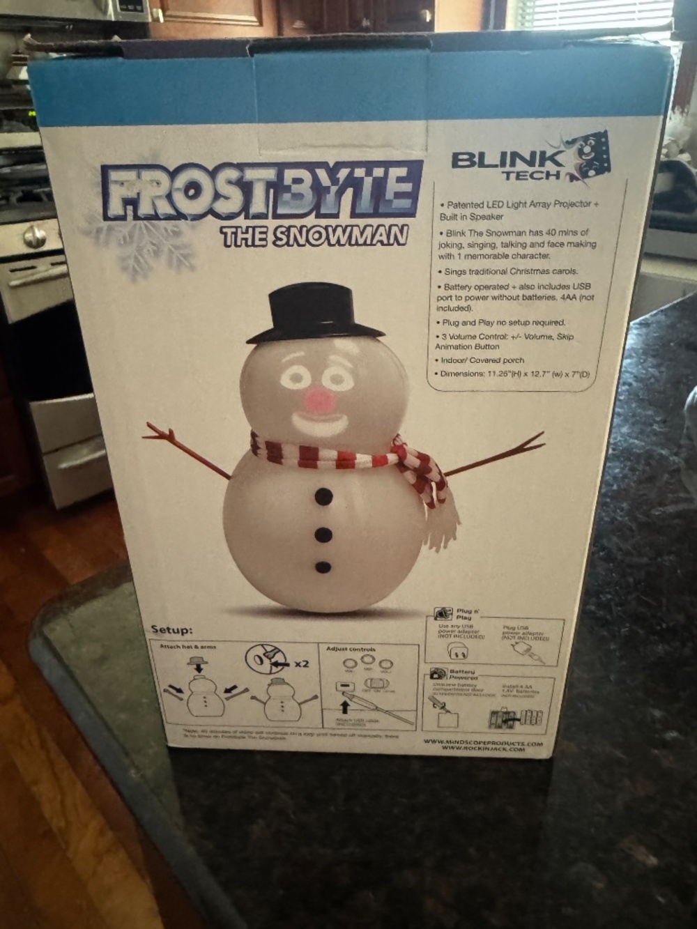 Frostbyte Snowman Animated - Picture 5 of 6